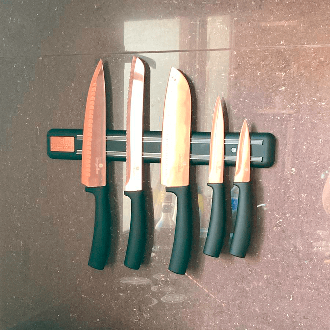 cuchillos_pared