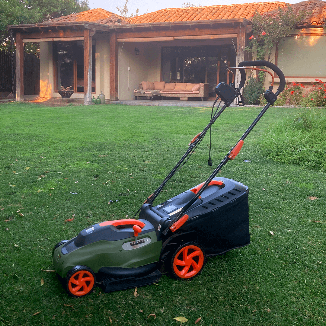 maquina_cortadora_de_cesped